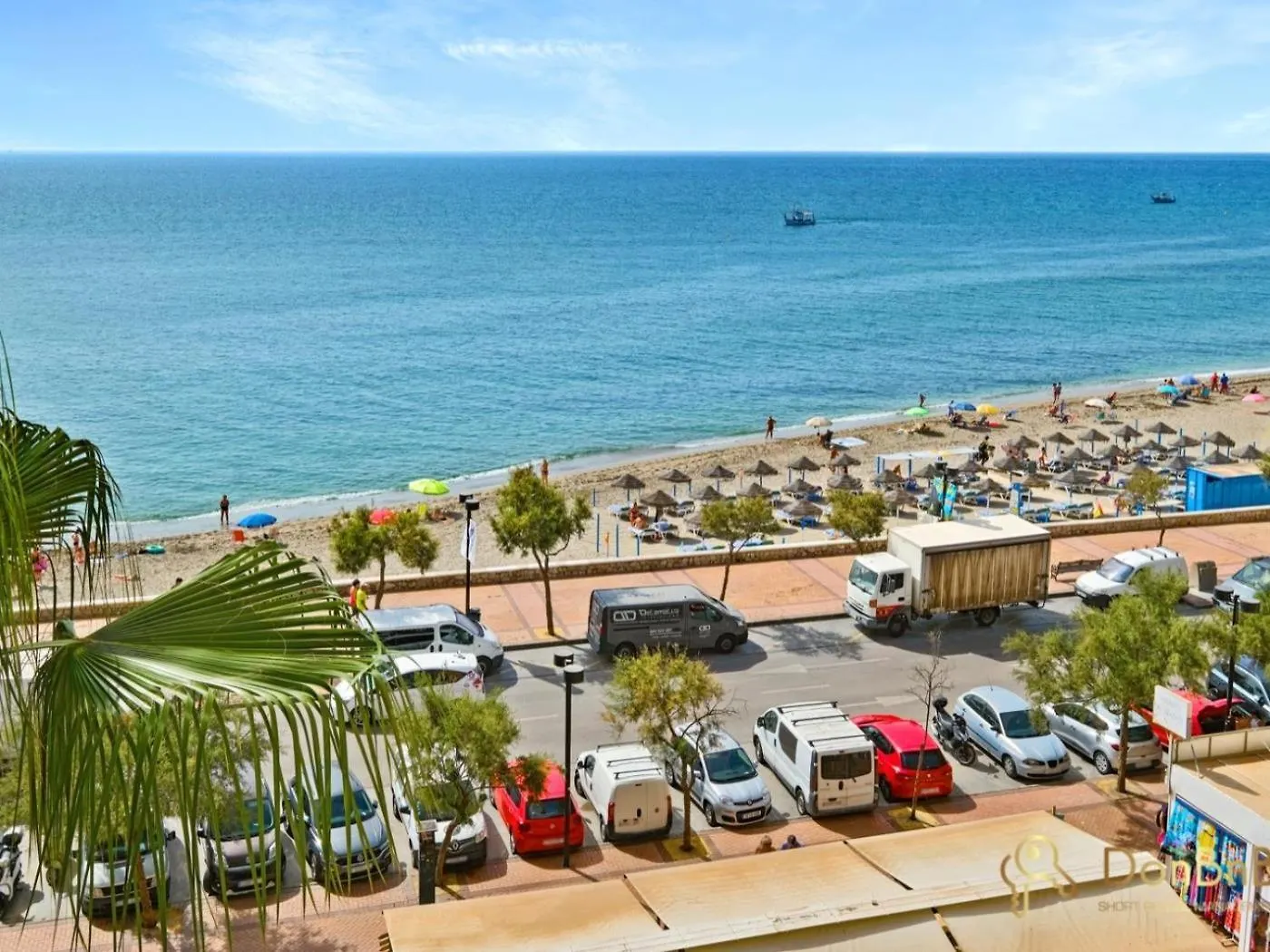 Apartamento Piso con piscina frente a la playa en Fuengirola
